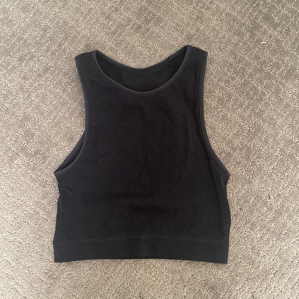 Lululemon cropped fitted tank